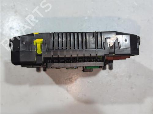 Fuse box PEUGEOT 208 I (CA_, CC_) 1.2 VTI 82 | BP23924586E1