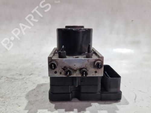 Used ABS pump PEUGEOT 206 Hatchback (2A/C) 1.4 HDi eco 70 (68 hp) 33161036