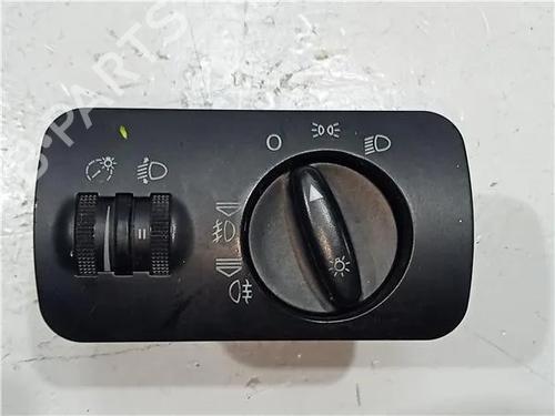 Spak kontakt SEAT LEON (1M1) 1.9 TDI (110 hp) 23916792