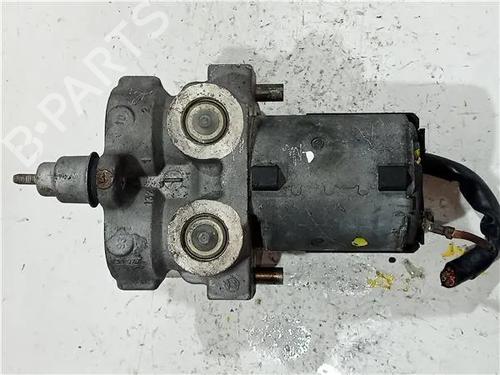 Used ABS pump AUDI 80 B2 Saloon (811, 813, 814, 819, 853) 1.3 (60 hp) 23920236