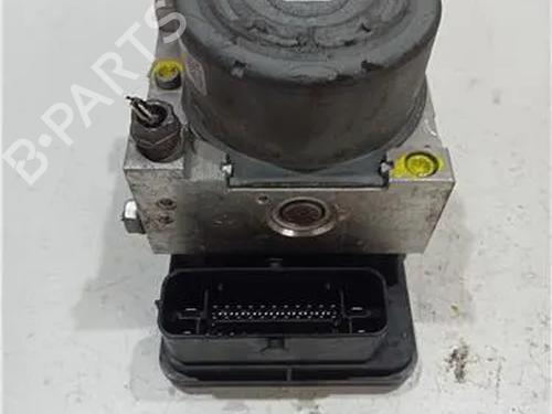 Used ABS pump SKODA OCTAVIA III (5E3, NL3, NR3) 1.6 TDI (105 hp) 23932217