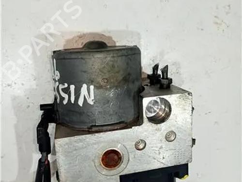 Used ABS pump NISSAN PRIMERA (P11) 2.0 TD (90 hp) 23931888