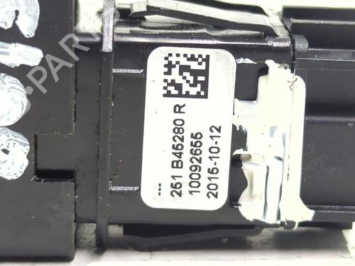 Switch RENAULT CAPTUR I (J5_, H5_) 0.9 TCe 90 | BP37027549I30 - Image 4
