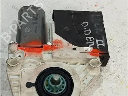 Rudehejsemotor forskærm højre SEAT LEON (1P1) 2.0 TDI 16V (140 hp) 23913168