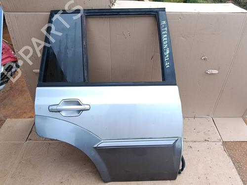 Used Right rear door Right rear door 39431967 39431967