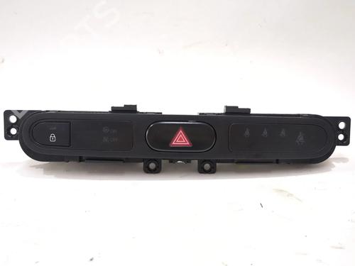 Used Warning switch KIA CARENS IV Van (A4) CRDi (116 hp) 27451791