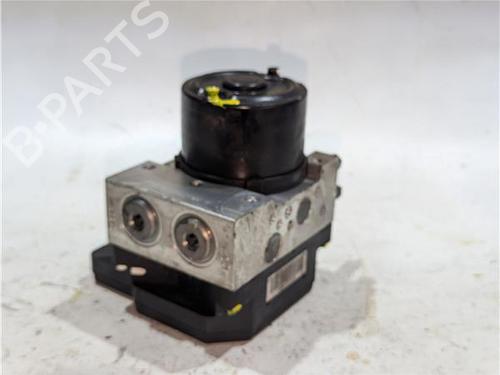 Used ABS pump CHEVROLET EPICA (KL1_) 2.0 D (150 hp) 23924733