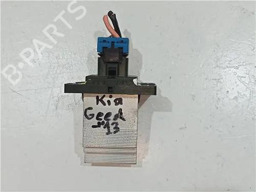 Used Heater resistor KIA CEED Sportswagon (CD) 1.4 T-GDI (140 hp) 25616561