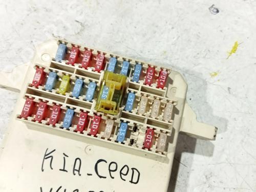 Fuse box KIA CEE'D Hatchback (ED) 1.6 | BP27190950E1 