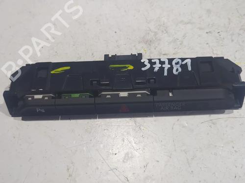 Used Switch VW PASSAT B7 (362) 2.0 TDI 4motion (177 hp) 23926654