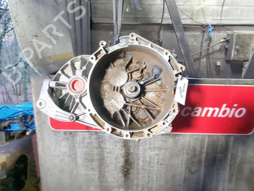 Getriebe für JAGUAR X-TYPE I (X400) 2.2 D (155 hp) 32522242