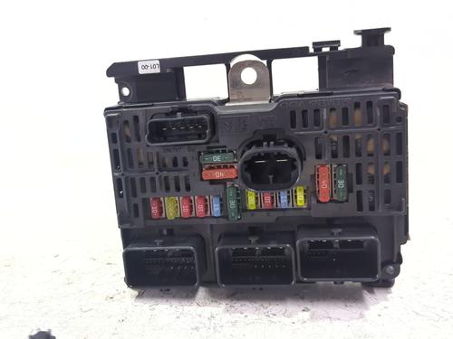 Used Fuse box Fuse box 37089594 37089594