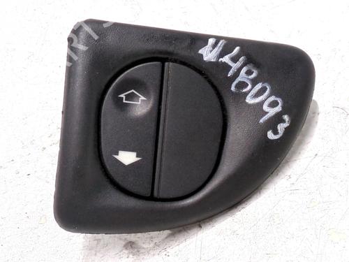 right-front-window-switch-ford-transit-connect-p65_-p70_-p80_-2002-32009703 main image