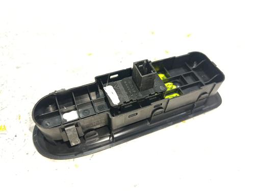 Right front window switch CITROËN C5 III (RD_) 2.0 HDi 150 / BlueHDi 150 (RDRHEA, RDRHE8, RDAHRM,... | BP40072358I26 - Image 3