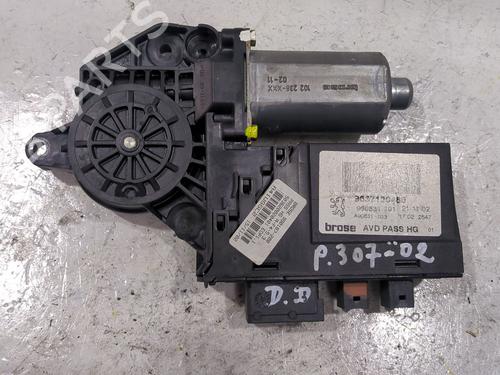 right-front-window-motor-peugeot-307-3ac-2000-2001-2002-2003-2004-2005-2006-2007-2008-2009-2010-2011-2012-33605877 main image