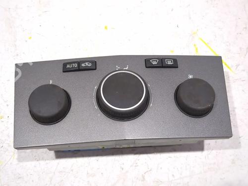 Commande Chauffage OPEL ASTRA H Saloon (A04) 1.7 CDTi (L69) (110 hp) 23928143