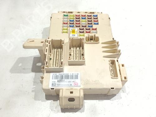 Used Fuse box Fuse box 36904793 36904793