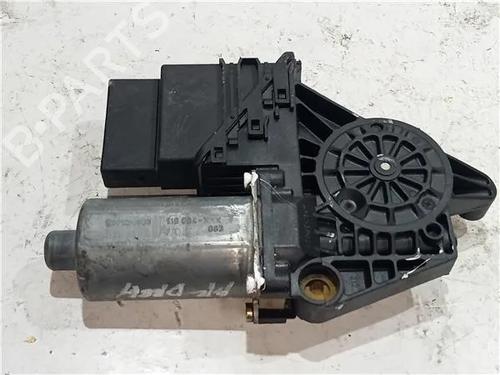Right rear window motor VW PASSAT B5.5 (3B3) 1.8 T 20V | BP23911847E22 