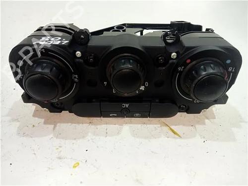 AC Styreenhet / Manøvreringsenhet SEAT LEON (1P1) 2.0 TDI 16V (140 hp) 23932444