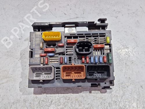Used Fuse box CITROËN C4 Picasso I MPV (UD_) 2.0 HDi 138 (136 hp) 30937176