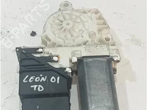 Used Right rear window motor SEAT LEON (1M1) 1.9 TDI (110 hp) 23912759