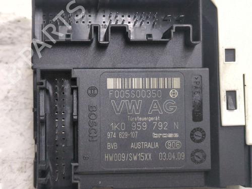 Right front window motor SEAT LEON (1P1) 1.9 TDI | BP33605813E20 - Image 5