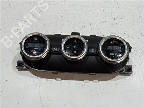 Used Climate control FIAT 500L (351_, 352_) 1.6 D Multijet (199LYD1B) (105 hp) 23921390