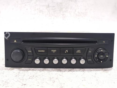 Used Radio CITROËN C3 II (SC_) 1.6 HDi 90 (90 hp) 30526234