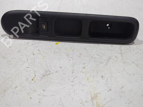 Used Right front window switch PEUGEOT 5008 (0U_, 0E_) 1.6 HDi (112 hp) 23902371