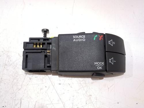 Used Steering wheel controls RENAULT CLIO IV (BH_) 1.5 dCi 90 (90 hp) 27297788