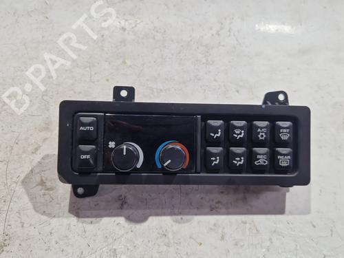 Used Climate control DODGE INTREPID 3.5 (218 hp) 32668956