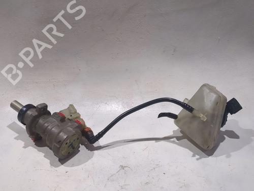 Maître-cylindre FORD FOCUS I (DAW, DBW) 1.8 Turbo DI / TDDi (90 hp) 27867150