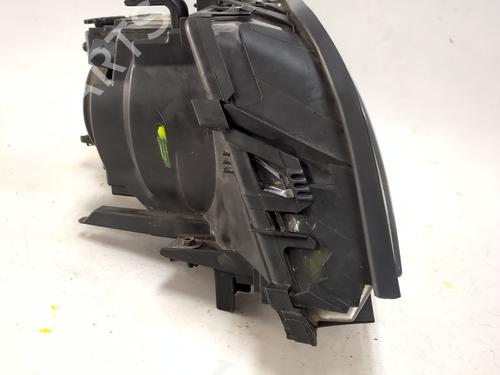 Left headlight BMW 3 (E46) 320 d | BP25469243C28 