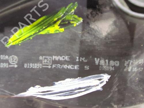 Faro izquierdo PEUGEOT 306 Hatchback (7A, 7C, N3, N5) | BP30938668C28