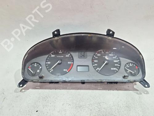 Used Instrument cluster PEUGEOT 406 (8B) 2.0 HDI 110 (109 hp) 29388455