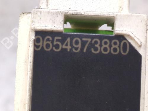 Switch PEUGEOT 1007 (KM_) 1.4 HDi | BP34123638I30  - Image 5