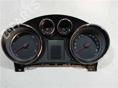 Used Instrument cluster OPEL INSIGNIA A Saloon (G09) 2.0 CDTI 4x4 (69) (160 hp) 23921340