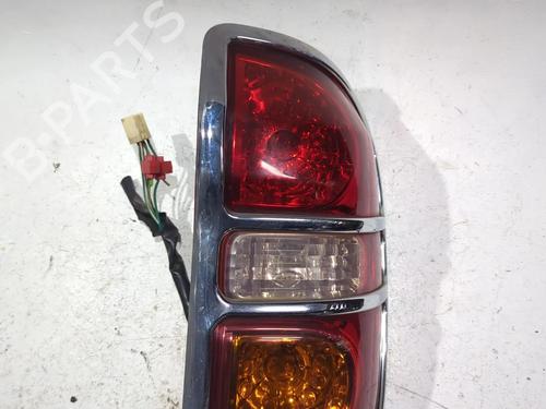 Højre baglygte TOYOTA RAV 4 II (_A2_) 2.0 D 4WD (CLA20_, CLA21_, CLA20R, CLA21R) (116 hp) 23902904