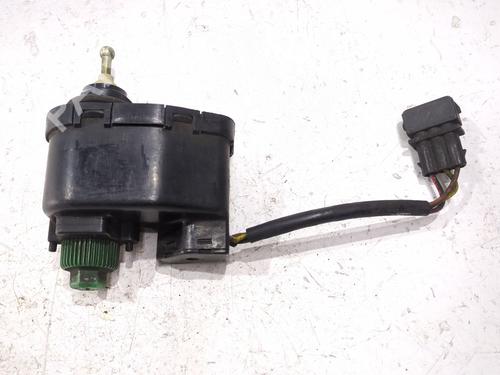 Used Headlight adjuster motor SEAT TOLEDO I (1L2) 1.9 TDI (110 hp) 31882305