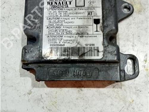 Used ECU airbags RENAULT MEGANE I Classic (LA0/1_) 1.9 dTi (LA1U) (80 hp) 23929707