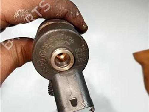 Injector PEUGEOT 406 (8B) 2.0 HDI 110 | BP23930943M100 