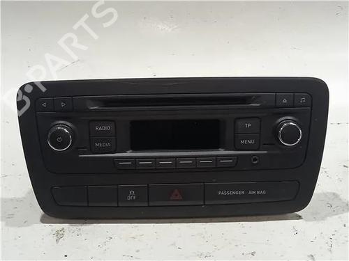 Used Radio SEAT IBIZA IV (6J5, 6P1) 1.6 TDI (105 hp) 23922356