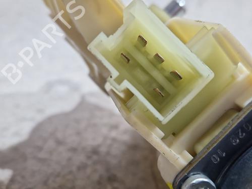 Motor do elevador de vidro trás esquerdo MERCEDES-BENZ C-CLASS (W204) C 200 CDI (204.001) | BP30684810E23 