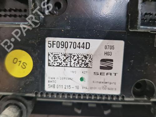 Climate control SEAT LEON (5F1) 2.0 TDI | BP29876943I5