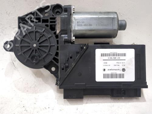 Rudehejsemotor forskærm venstre VW TOUAREG (7LA, 7L6, 7L7) 2.5 R5 TDI (174 hp) 28623150