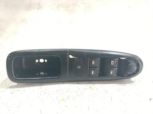 Used Left front window switch Left front window switch 38725219 38725219