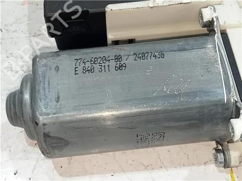 Right front window motor SEAT LEON (1P1) 2.0 TDI 16V | BP23913113E20 