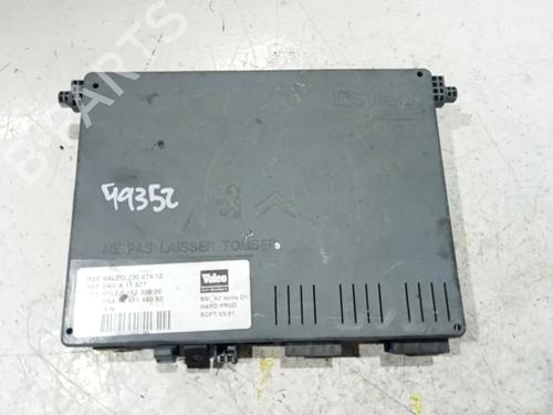 Sikringsdåse CITROËN XSARA (N1) 1.6 i (88 hp) 27190759