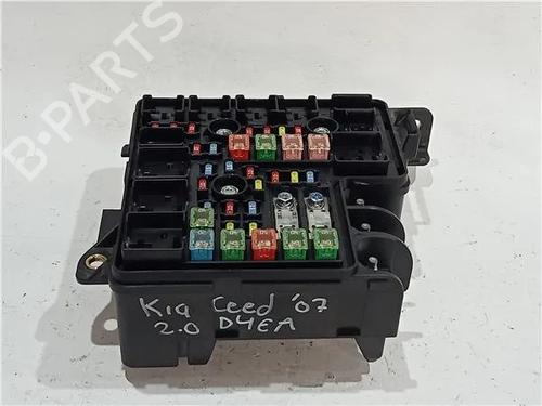 Used Fuse box KIA CEED Sportswagon (CD) 1.4 T-GDI (140 hp) 25616828