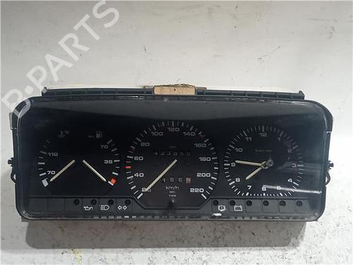 Used Instrument cluster VW PASSAT B2 (32B) 1.6 TD (80 hp) 23915565